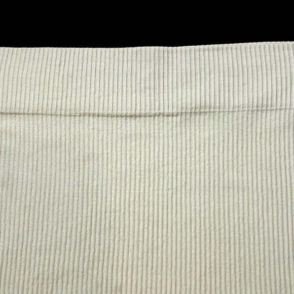 SKIMS Stretch Rib Short NEW Bone S/M - Picture 6 of 10